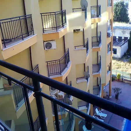 דירה 2-Комн Апартаменты В Солнечном Берегу, Амадеус 5 *